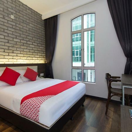 Oyo 127 The Reeds Hotel Kuala Lumpur Eksteriør bilde